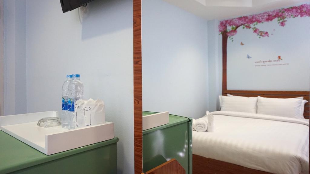 Naka Dream Hotel Χουά Χιν Δωμάτιο φωτογραφία